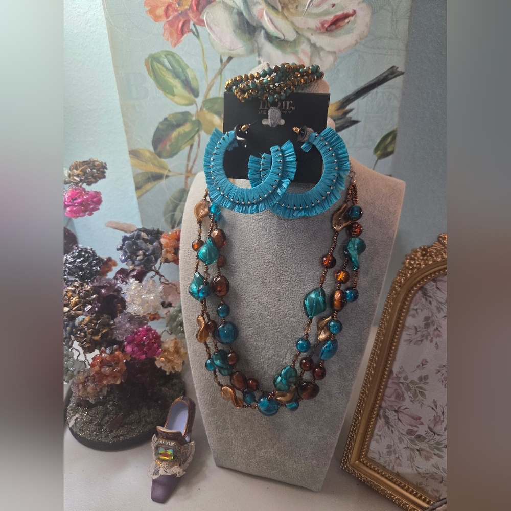 Turquoise and Brown Beaded Jewelry Necklace Set
